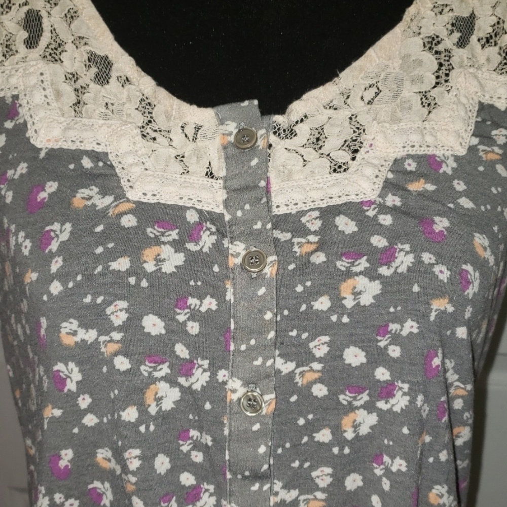 Tank Top - Picture 3 of 3